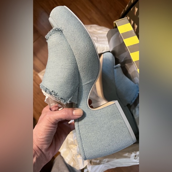 Free People Isla Fringe Heels - Picture 7 of 14